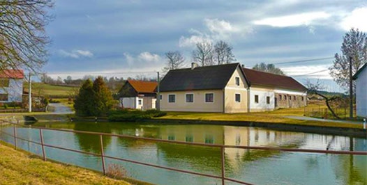Obec Čelistná