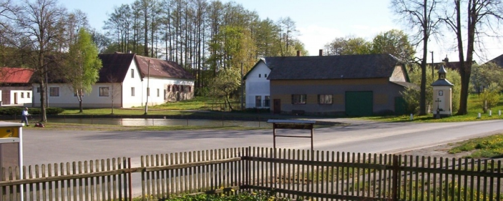 Obec Čelistná